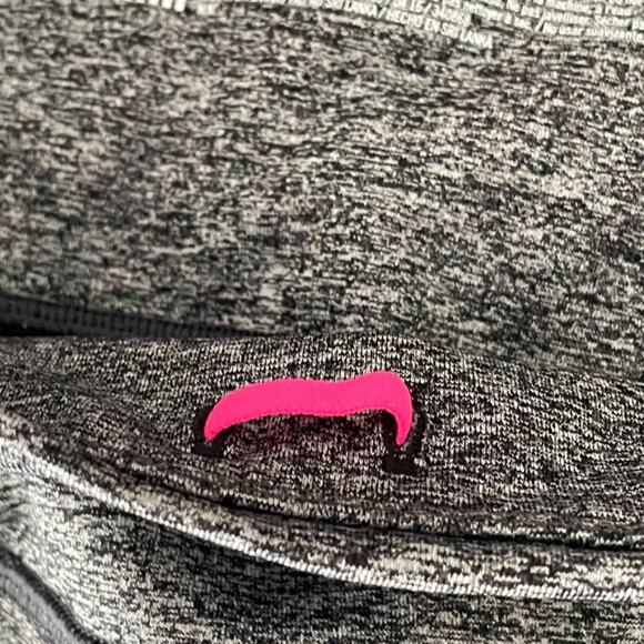 Victoria Secret VSX Sport Knockout Crop Leggings Sz S - Picture 4 of 7